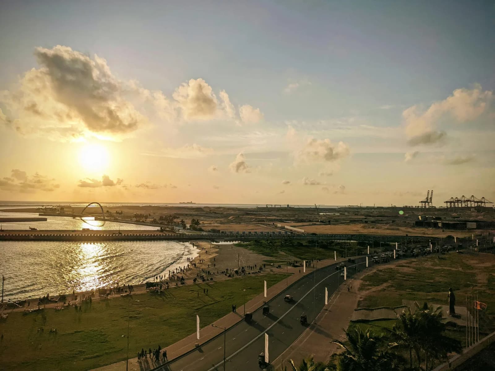 Galle Face oceanfront sunset