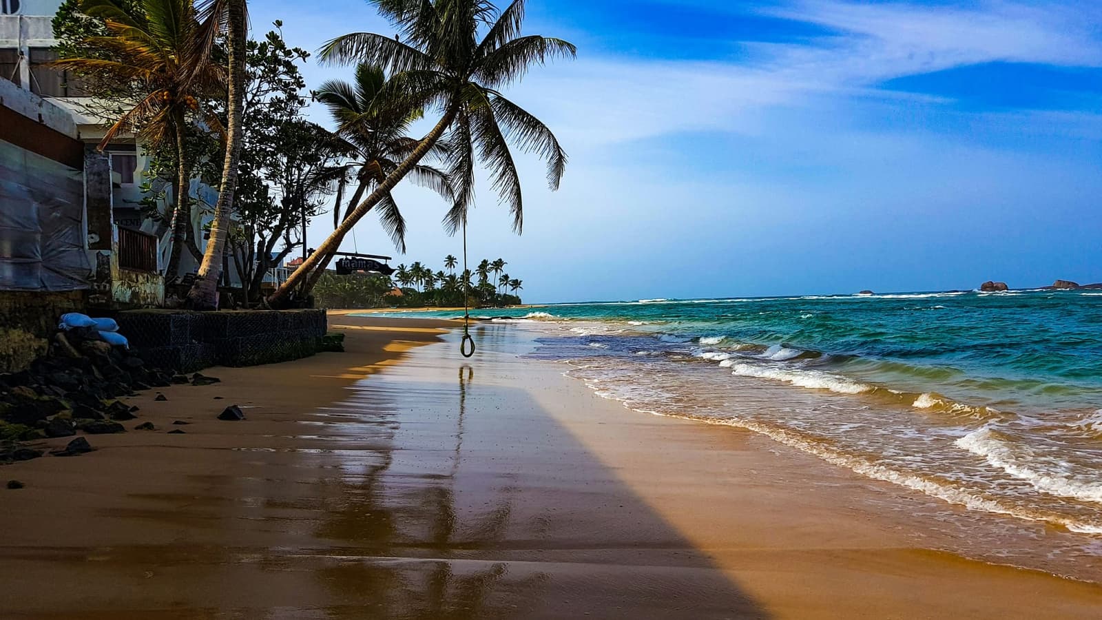 Southern bay beach near Mirissa